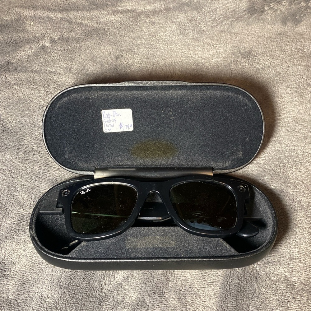 Ray-Ban Stories Sunglasses with Case